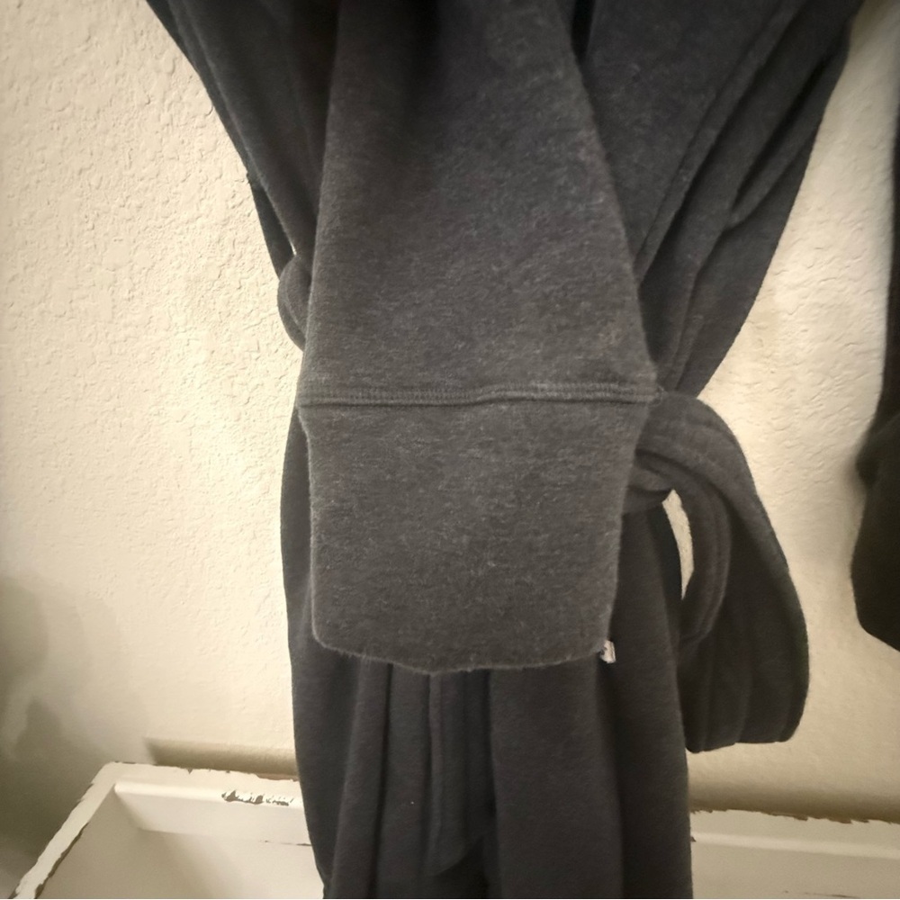 UGG Brunswick Fleece Robe Mens Large Charcoal Shawl Collar Belted Soft Lounge - Picture 7 of 9